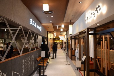 新潟駅で「プチぜいたく」　商業施設「CoCoLo」170店舗開業へ　