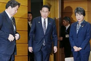 巨大IT規制法案を閣議決定　アプリ・決済、他社に開放義務