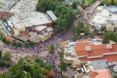 オリエンタルランドが最高益　ディズニー開園40年イベントが好調