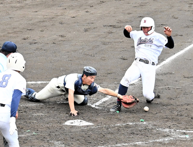 決勝は「岐阜商対決」　29日に対戦　春季県高校野球