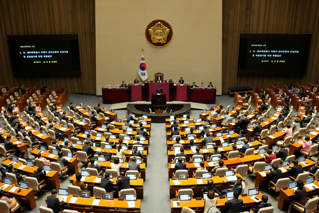 梨泰院の雑踏事故、「事故原因を再調査」　韓国国会が特別法案可決