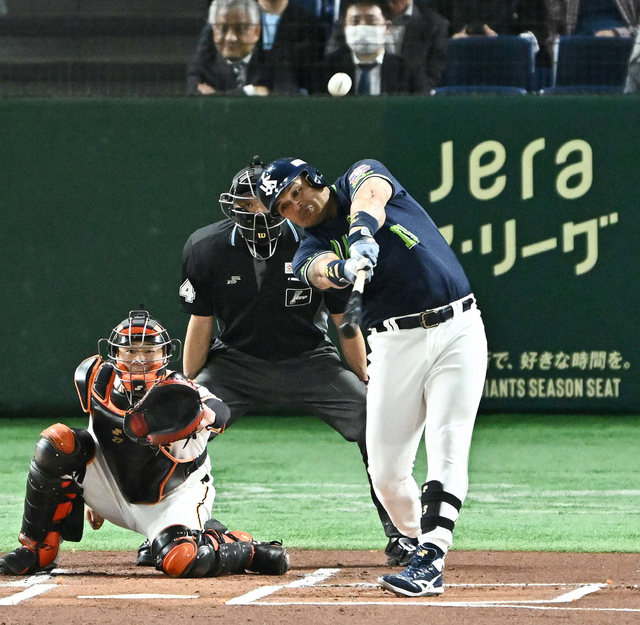 日替わり立役者　今夜はオスナ　燕が海外選手の活躍で今季初の3連勝