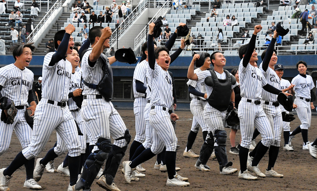 大阪桐蔭が春の府予選ベスト8で敗退　九回に守備の乱れで逆転許す