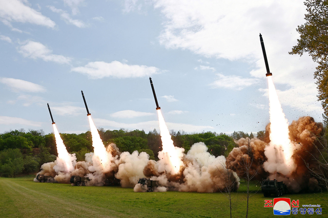 北朝鮮、「短距離弾道ミサイルと推定される数発」発射　韓国軍発表