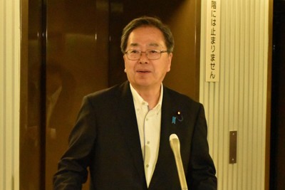 IT事業者のライドシェア参入　国交相「反対」　河野氏「検討を」　