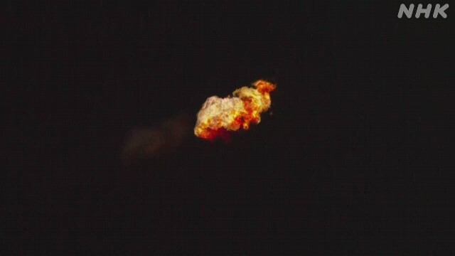 北朝鮮「軍事偵察衛星打ち上げ 新型ロケットが空中爆発 失敗」