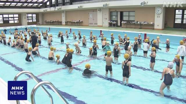 京都市の小学校でプール開き 例年より1週間前倒し