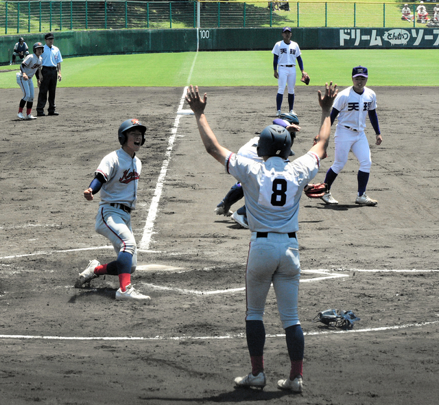 2日の決勝は京都国際と智弁和歌山が対戦　春季近畿地区高校野球大会