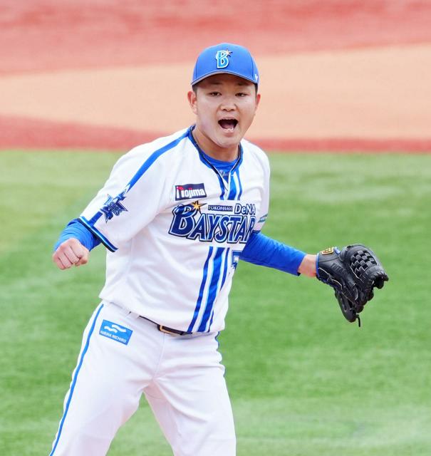 DeNA石田裕太郎が初勝利　憧れの先輩とお立ち台に、「持ってる」