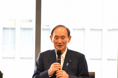 「ライドシェア新法が必要」　菅義偉前首相、全面解禁訴え