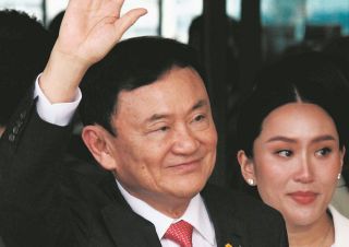 タイ検察、タクシン元首相を「不敬罪」で起訴　「汚職罪」で恩赦を受けたばかり…政情不安定化の恐れ