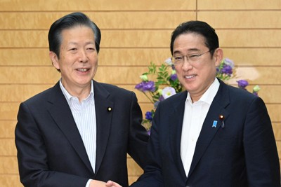 電気・ガス代負担軽減は予備費活用　岸田首相、公明・山口氏と会談