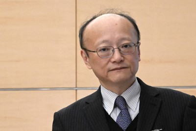 財務省次官に新川浩嗣氏　神田真人財務官も退任、三村淳氏が後任