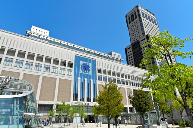 札幌駅でホーム反対側のドア開く　2日間で33本運休　車両不具合か