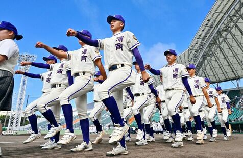 写真で見る高校野球沖縄大会2024　＜7月7日2回戦＞