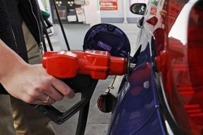 ガソリン価格上昇、1リットル176円20銭　9カ月ぶりの高値