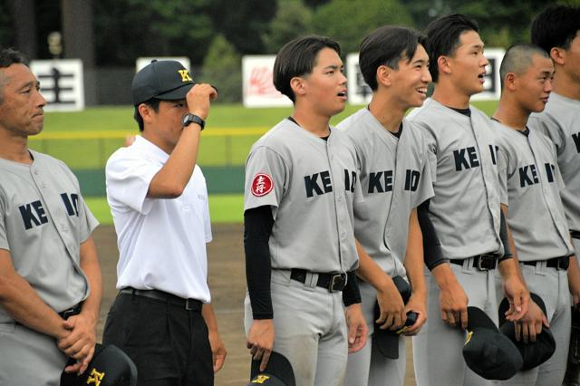 「長かった」慶応主将の1年　夏の甲子園連覇へ、コールドで初戦突破