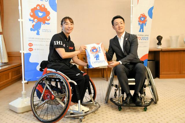 パラ五輪内定の網本麻里選手「メダル持ち帰りたい」　大阪市長を訪問