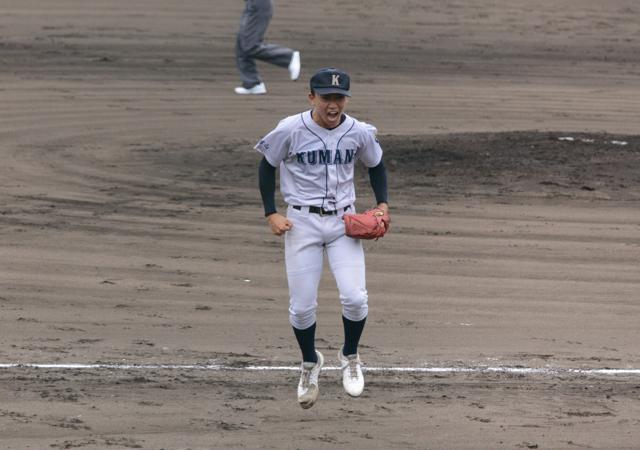 危機切り抜け何度も跳ね、勝利つかむ　熊野・太田投手「仲間に感謝」