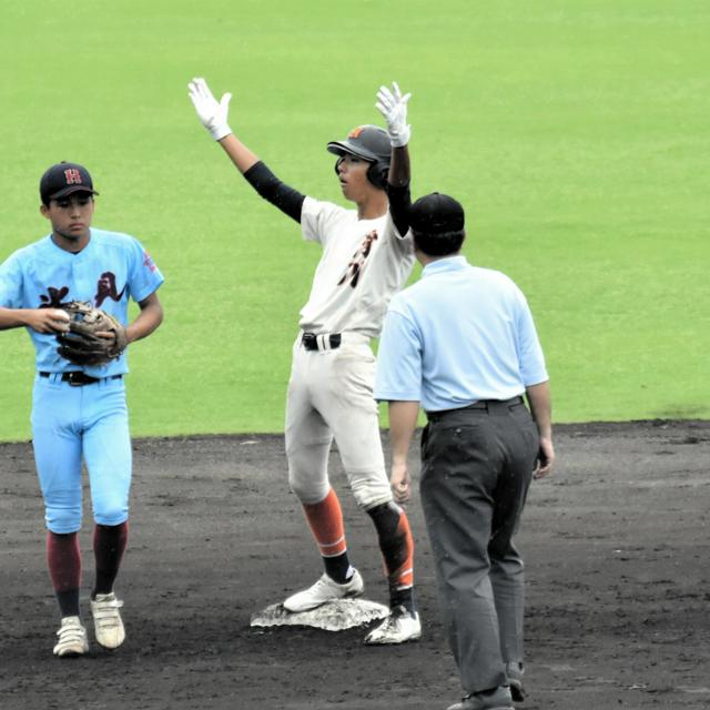 長打2本の1番打者、シード校と接戦に　滑川の江野本選手　富山大会