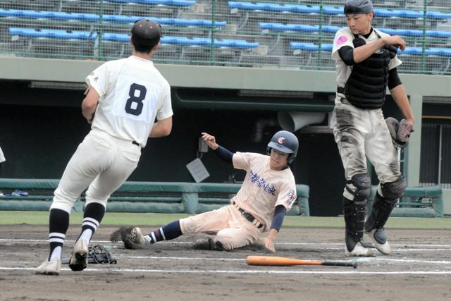 昨夏8強の烏山が敗退、2試合は雨で継続試合に