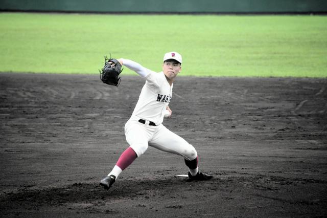 早稲田実、明大八王子に競り勝つ　タイブレークの末　高野西東京大会