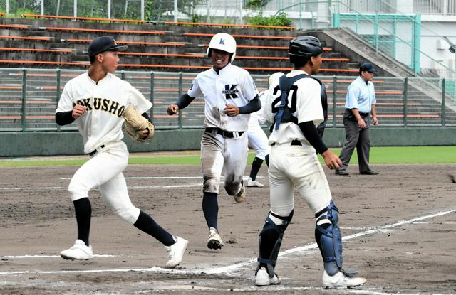 「最高の気分」勝負強い打撃で延長戦勝利に貢献　小松島・小林選手