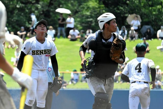 専大松戸敗退、梅沢が最後に150キロ　夏を前にけが、よぎった先輩