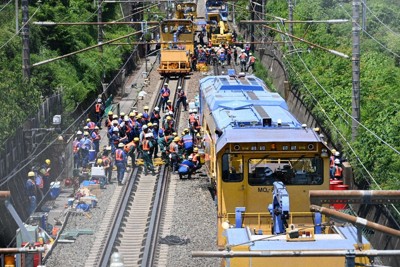 下りでブレーキ利かず、人的ミス否定　東海道新幹線の保守車両事故