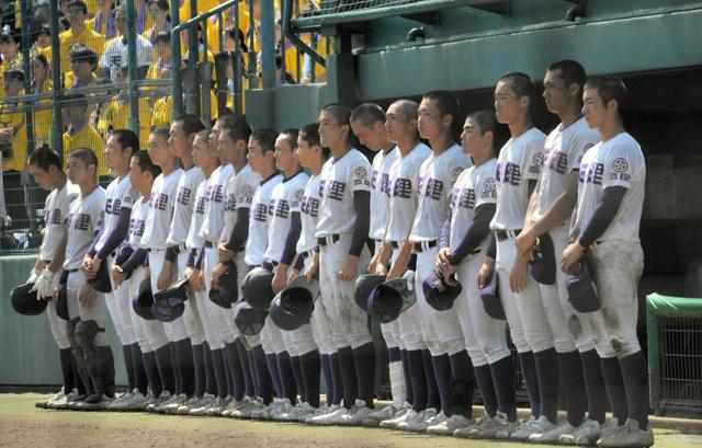 天理が準々決勝で敗退　ライバル智弁学園に2-5　奈良大会