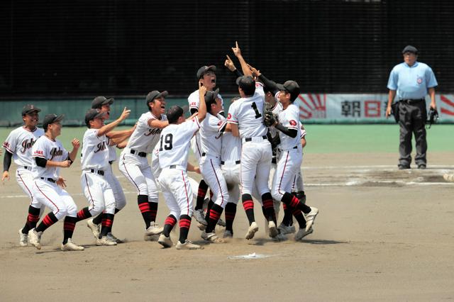 岐阜城北が9年ぶり夏の甲子園出場へ　決勝で県岐阜商を6―5で破る