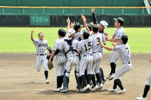 鶴岡東が2年ぶり8回目の夏代表　東北文教大山形城北破る　山形大会