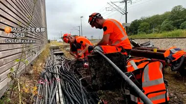 フランス高速鉄道で放火　警備強化も80万人影響か