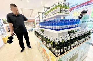 北朝鮮、輸出拡大へ商品展　中国・丹東でビールや化粧品