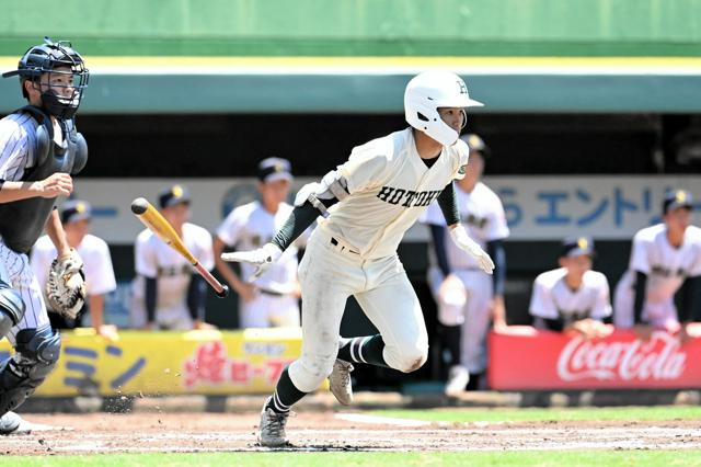 「打席に入ったら…」元プロのヒント生きた　報徳学園・橋本が決勝打