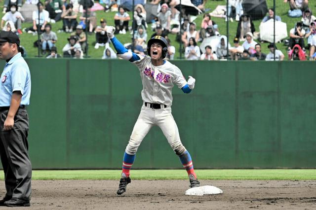 重圧に打ち勝ち「とにかく芯で」　3点適時打の花咲徳栄・阿部航大