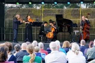 独音楽祭で日本人がピアノ演奏　秋田出身の千田桂大さん