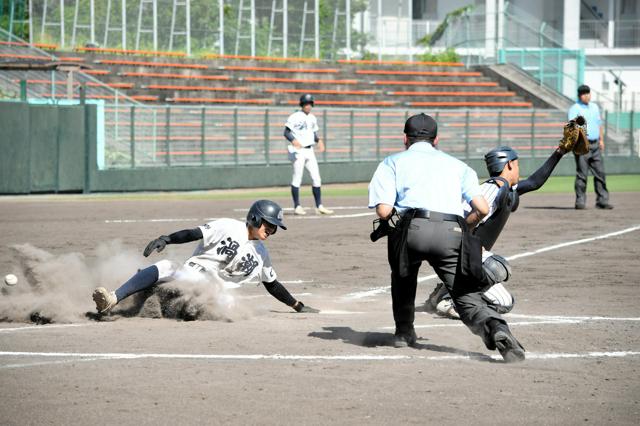 鳴門渦潮が7年ぶりの夏の甲子園へ　選抜8強の阿南光に延長サヨナラ