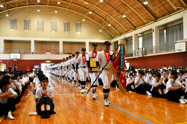 「名前とどろかせて」エール　全国選手権出場　宮崎商壮行式