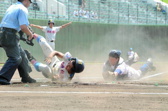 埼玉大会　花咲徳栄、長打に小技絡め得点力圧倒　ノーシード勢も奮闘