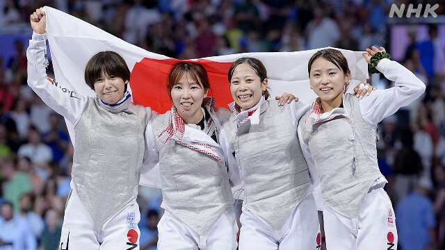 フェンシング 女子フルーレ団体 日本が銅メダル パリ五輪