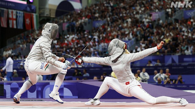 フェンシング 女子サーブル団体 準決勝で敗れ3位決定戦へ 五輪