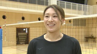 石川真佑がバレー教室で小学生と交流「バレーボールの楽しさを伝えたい」