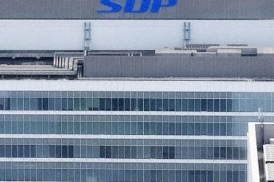 シャープ、テレビ向け大型液晶パネルの生産停止　価格競争に敗れ