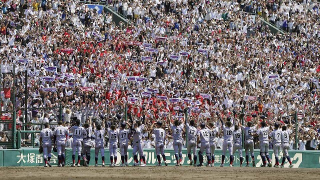 甲子園優勝の京都国際にスポーツ賞 府は差別投稿の削除要請も