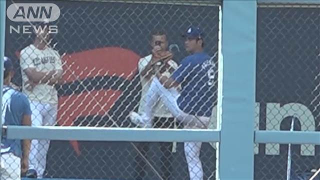 大谷翔平 1年ぶりのブルペン投球披露にファン熱狂　捕手立たせ10球投げ込み　