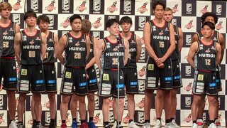 【大阪エヴェッサ】新スローガンは『ＯＳＡＫＡ ＳＯＵＬ やったるで！』　藤田新ＨＣ「ハードワークで、皆さんに何かを感じてもらえるバスケを」　新体制発表