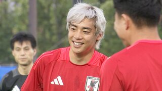 サッカー日本代表全27人が合流 復帰の伊東純也「またゴールでチームを助ける」初招集の望月は「すごいイイなと」