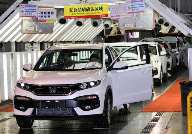 ホンダ、中国3工場を一時稼働停止　販売3割減、迫られた生産調整