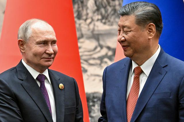 プーチン氏、中国・習氏に2日連続で祝電　侵攻後、強まる中国頼み